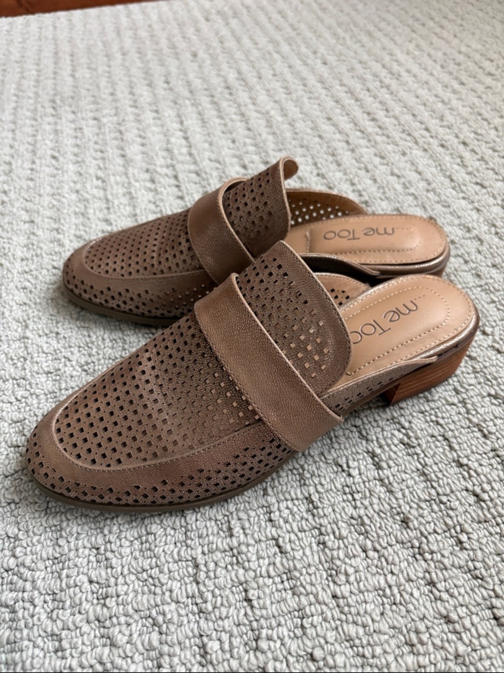 Me Too Jaycee bronze metallic perforated leather mule loafers - Size 7 NWOT